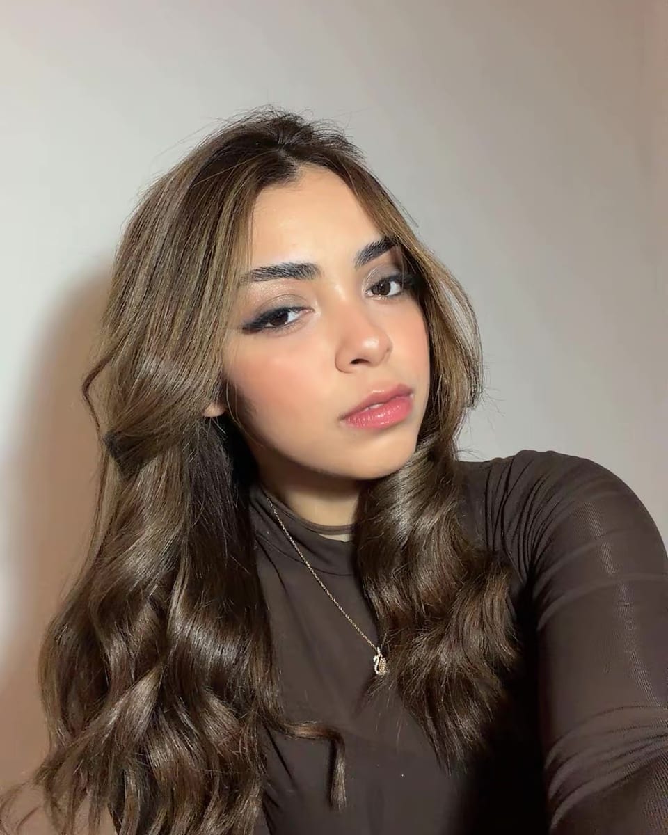 Gabriela, cosmetóloga de Nive Beauty